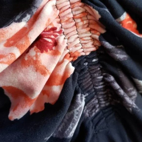 Planet Gold | NWT Floral Scoop Neck Bodycon Dress - Picture 6 of 10